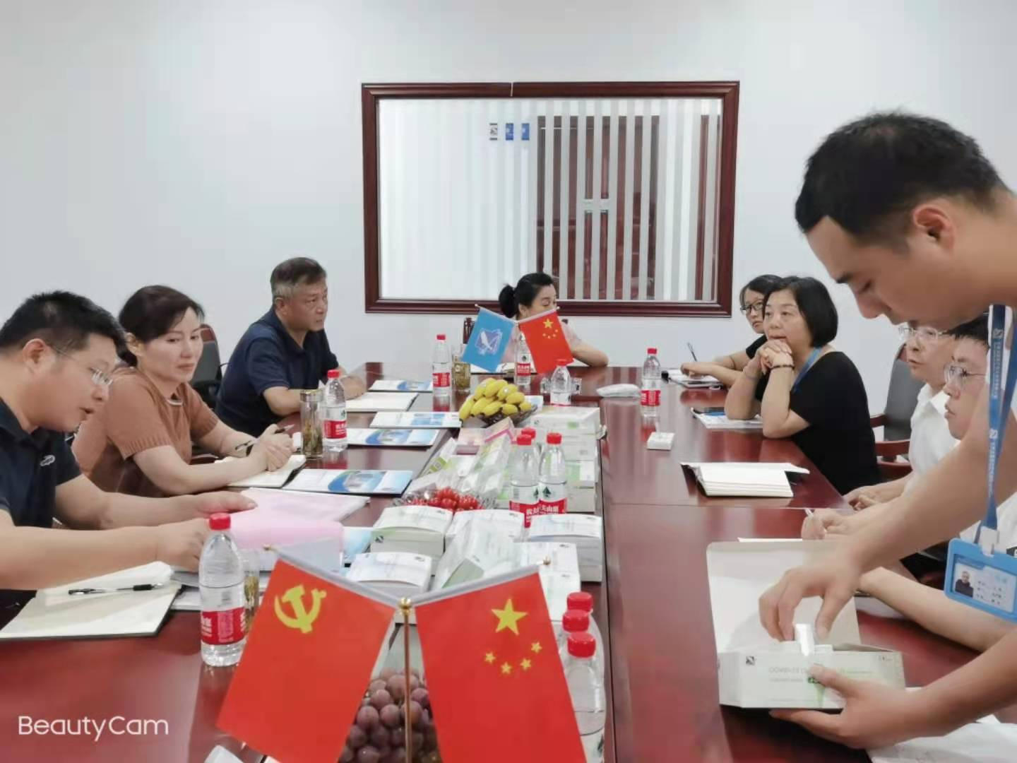 省藥品監督管理局第一分局局長張淼一行蒞臨深藍醫療考察調研
